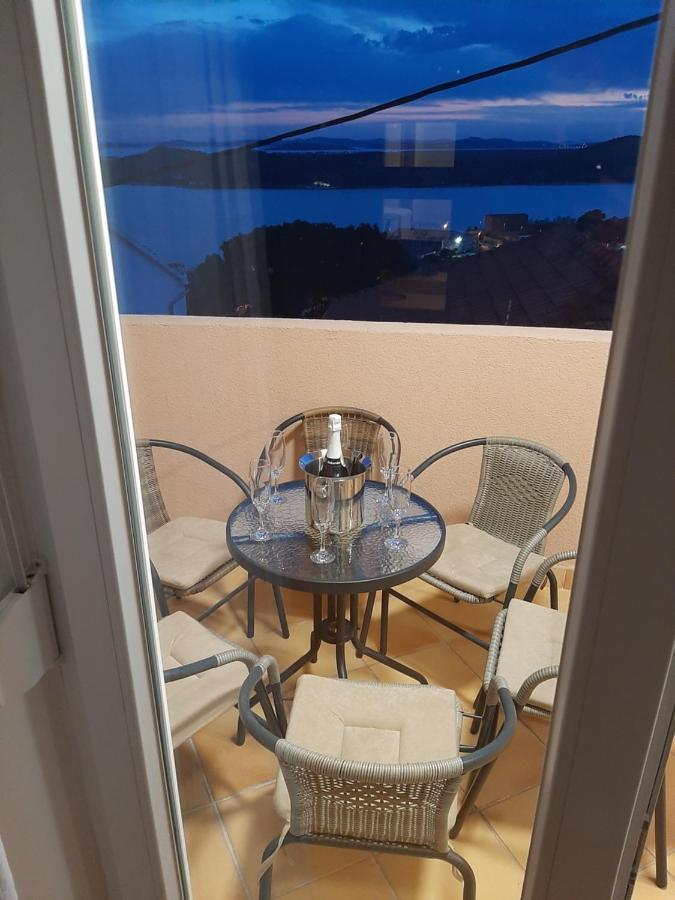 Bella Vista Apartment Šibenik Exterior foto